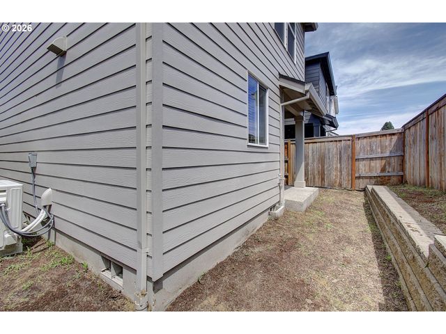 6813 Ne 121ST St, Vancouver, WA 98686