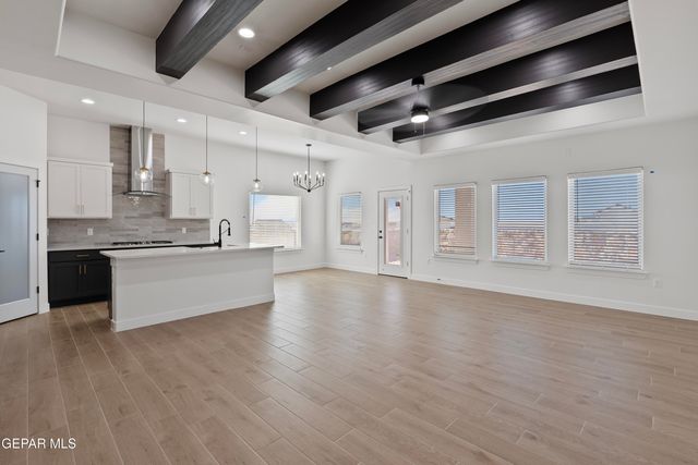 1835 CIMARRON PARK Place, El Paso, TX 79911