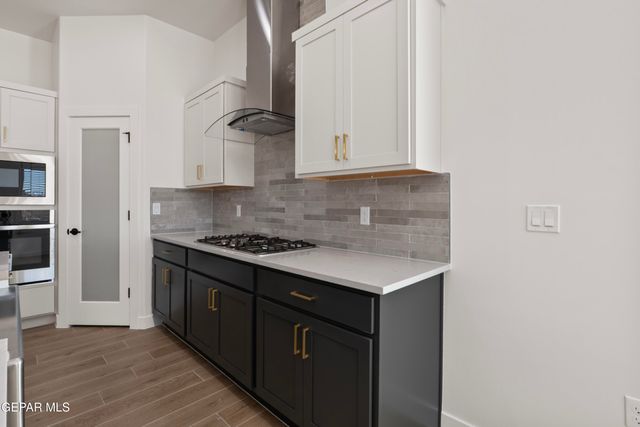 1835 CIMARRON PARK Place, El Paso, TX 79911