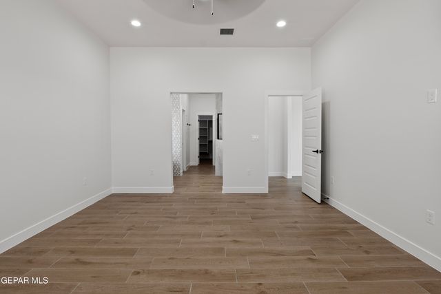 1835 CIMARRON PARK Place, El Paso, TX 79911