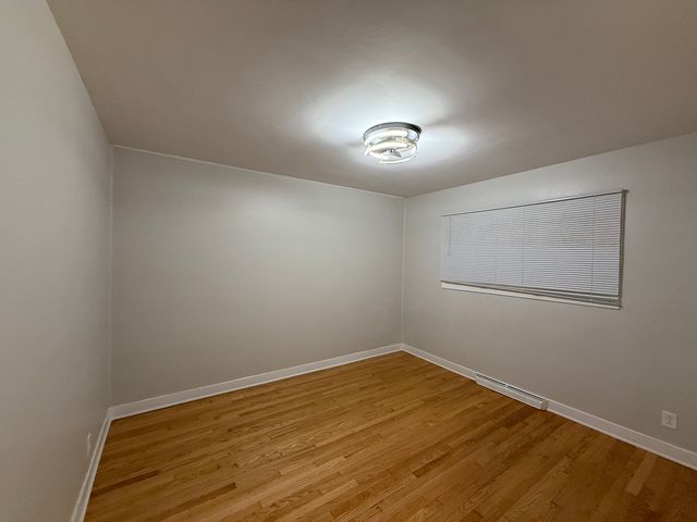 145 Rice Avenue, Bellwood, IL 60104