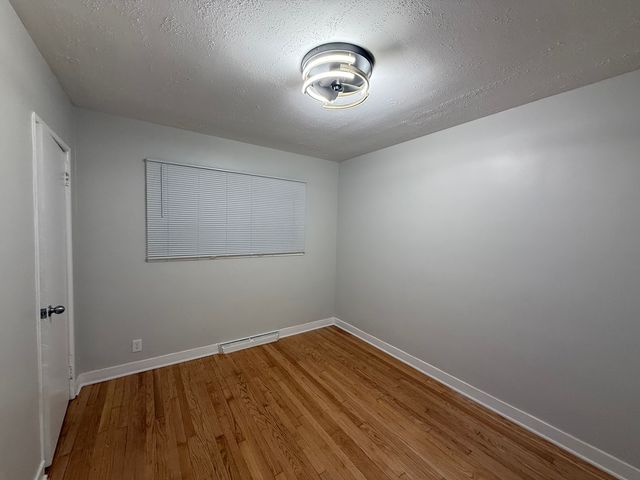 145 Rice Avenue, Bellwood, IL 60104