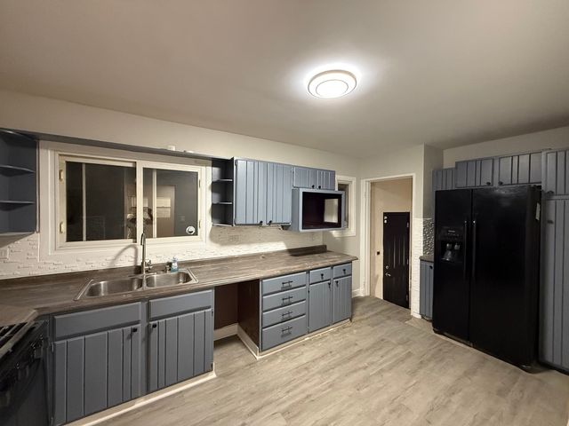 145 Rice Avenue, Bellwood, IL 60104