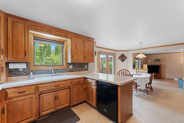 3008 BRIGHTON PLACE, Green Bay, WI 54311