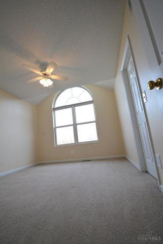 340 River Valley Dt, Fairfield, OH 45014