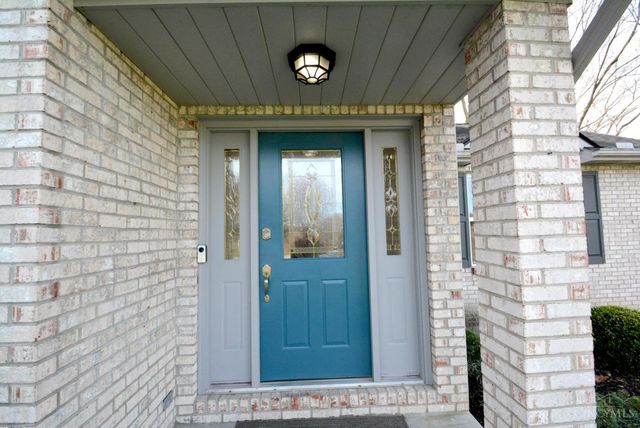 340 River Valley Dt, Fairfield, OH 45014