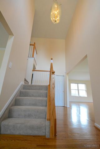 340 River Valley Dt, Fairfield, OH 45014