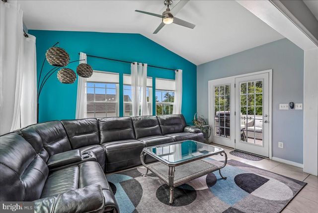 25833 SYCAMORE GROVE PL, Aldie, VA 20105