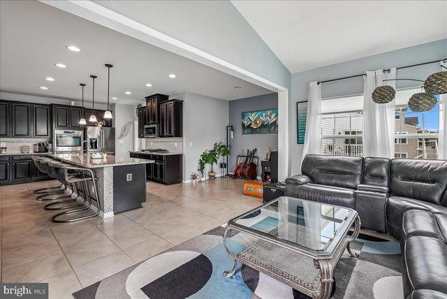 25833 SYCAMORE GROVE PL, Aldie, VA 20105