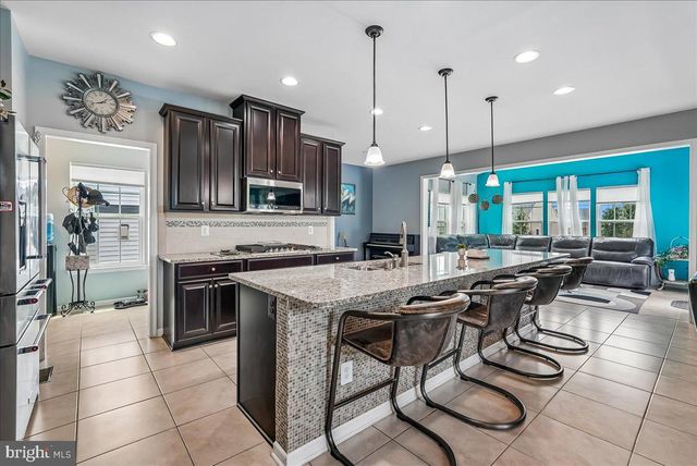 25833 SYCAMORE GROVE PL, Aldie, VA 20105