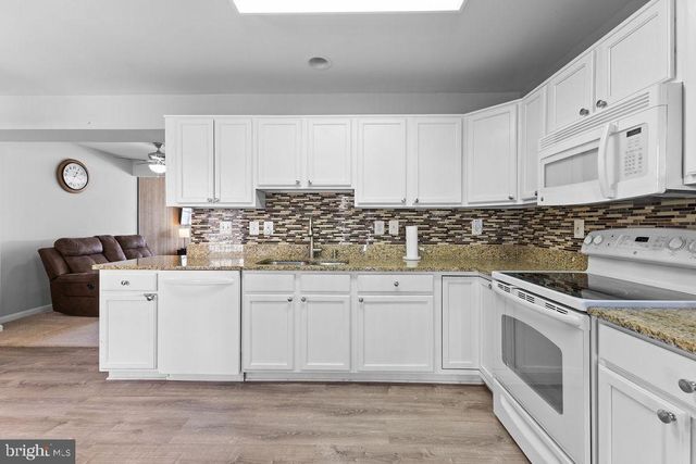 17372 LEGACY TER, Round Hill, VA 20141