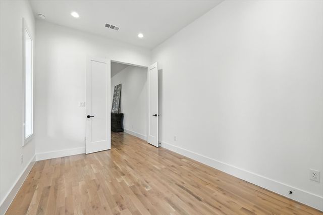 4500 Hopkins Avenue, Dallas, TX 75209