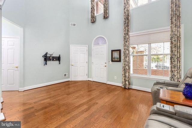 8605 LIBERTY TRL, Manassas, VA 20110