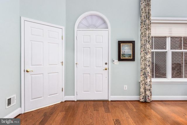8605 LIBERTY TRL, Manassas, VA 20110