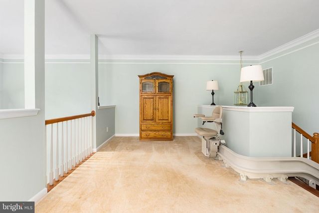 8605 LIBERTY TRL, Manassas, VA 20110