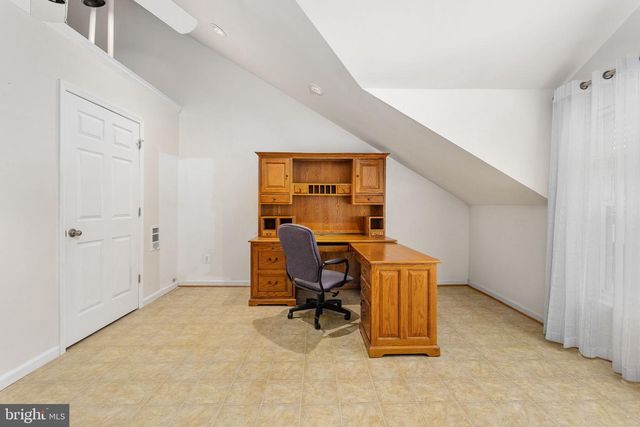 8605 LIBERTY TRL, Manassas, VA 20110