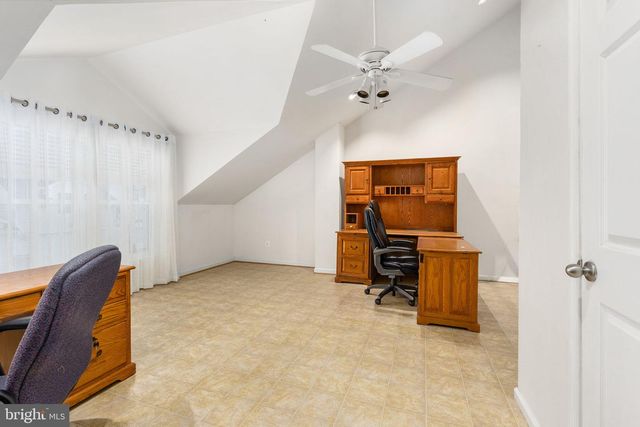8605 LIBERTY TRL, Manassas, VA 20110