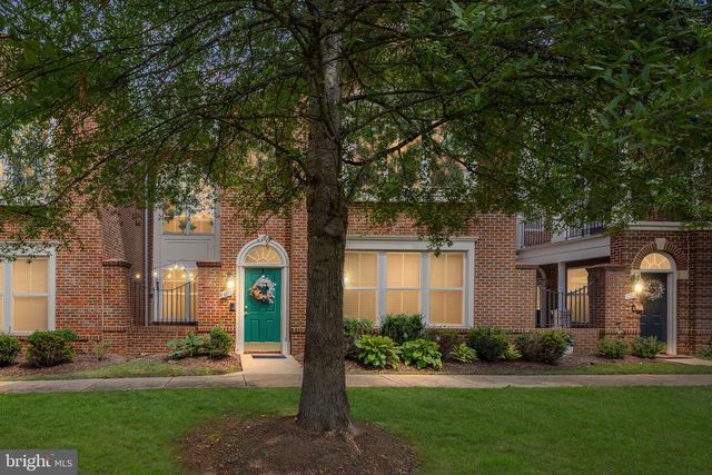 8605 LIBERTY TRL, Manassas, VA 20110