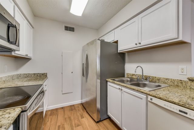 4427 Westminster Drive, Irving, TX 75038