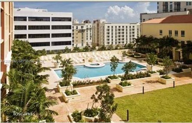 7350 SW 89th St 1603S, Miami, FL 33156