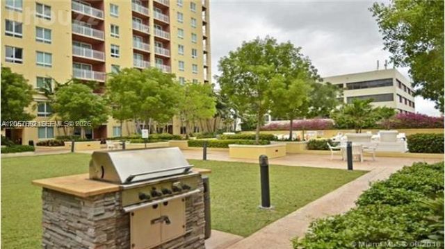 7350 SW 89th St 1603S, Miami, FL 33156