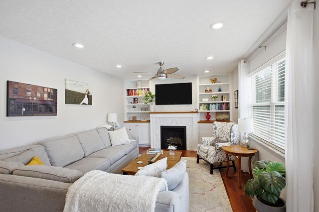 8458 Squad Drive, Galloway, OH 43119