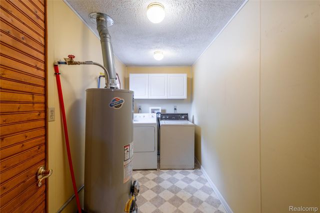 1270 W Oregon Street, Lapeer, MI 48446
