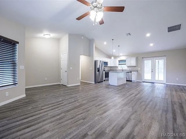 7488 SW 204th Avenue, Dunnellon, FL 34431