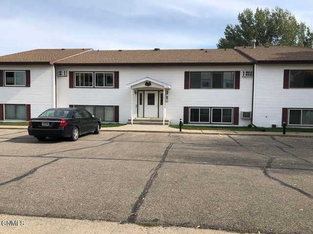 151 Boise Avenue, Bismarck, ND 58504 property photo