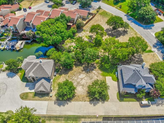 7904 Club Court, Fort Worth, TX 76179