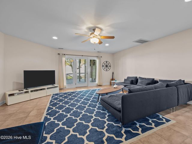 1206 Timber Trail, Emerald Isle, NC 28594