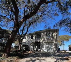 1206 Timber Trail, Emerald Isle, NC 28594