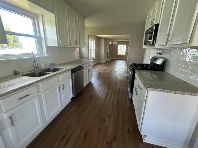 2203 E Bayshore Drive, Palacios, TX 77465