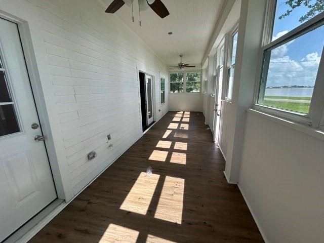 2203 E Bayshore Drive, Palacios, TX 77465