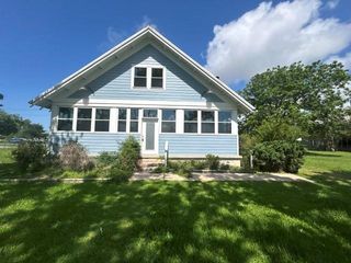 2203 E Bayshore Drive, Palacios, TX 77465