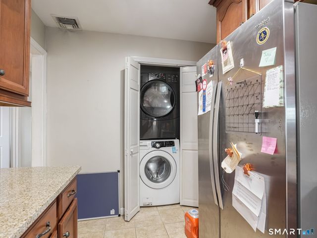 170 Marilyn Drive, Bridgeport, CT 06606