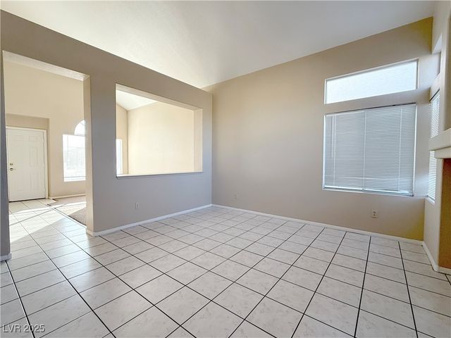 8182 Kentshire Drive, Las Vegas, NV 89117