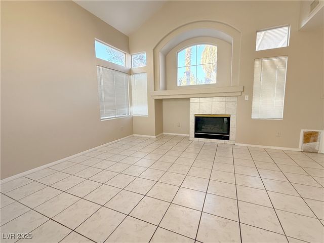 8182 Kentshire Drive, Las Vegas, NV 89117