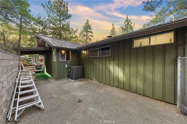 1159 Twin Lakes Drive, Wrightwood, CA 92397