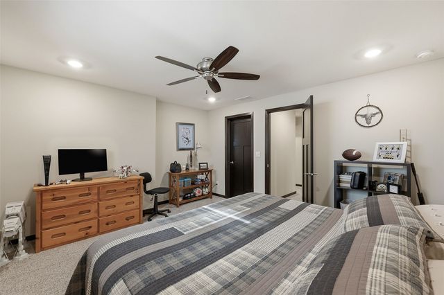 317 Wolfe Lane NE A, Mt Vernon, IA 52314