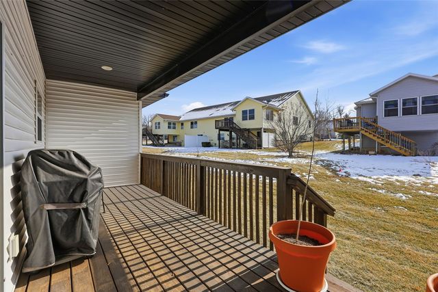 317 Wolfe Lane NE A, Mt Vernon, IA 52314