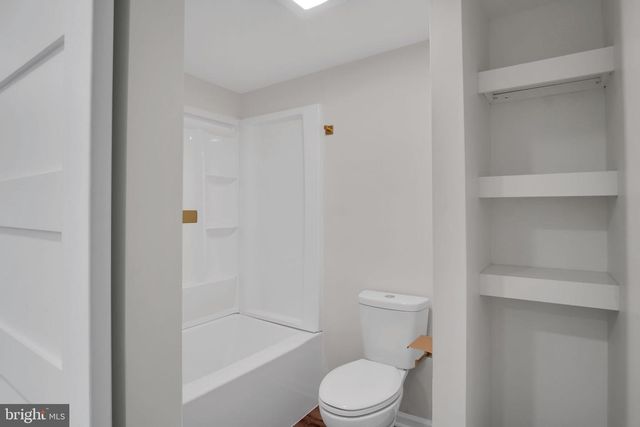 335 N MARKET ST, Elizabethtown, PA 17022