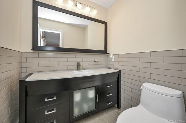 15003 7th Avenue, Whitestone, NY 11357