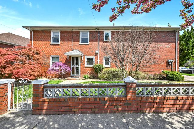 15003 7th Avenue, Whitestone, NY 11357