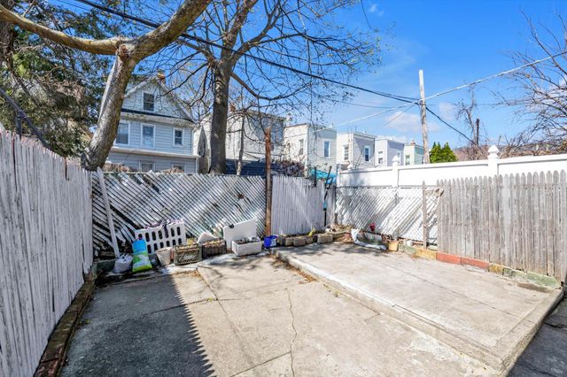 86-22 77 st, Woodhaven, NY 11421