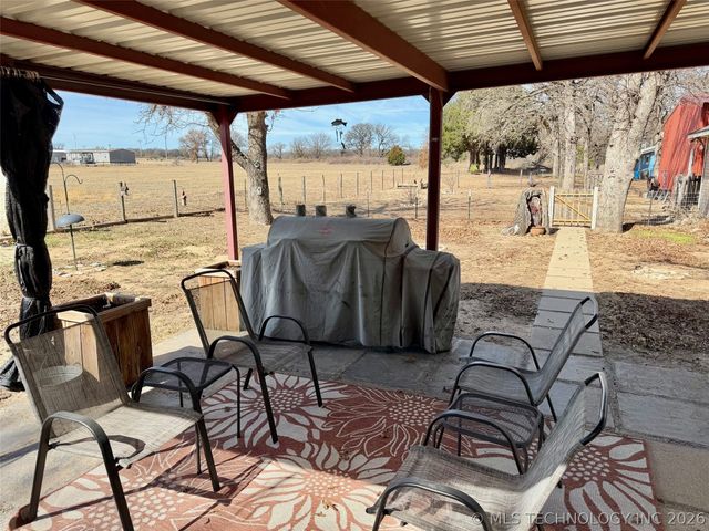 2895 Ruth Drive, Kingston, OK 73439