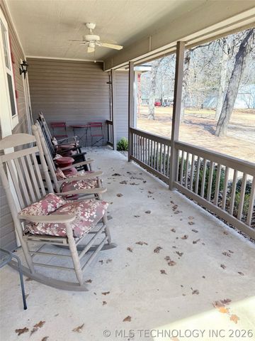 2895 Ruth Drive, Kingston, OK 73439