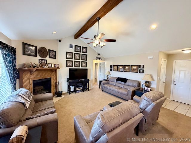 2895 Ruth Drive, Kingston, OK 73439