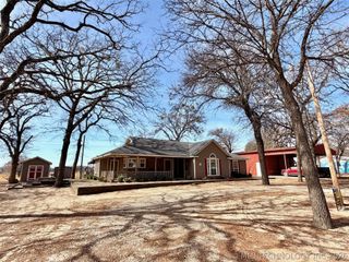 2895 Ruth Drive, Kingston, OK 73439