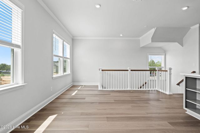 225 Pelican Flight Loop, Wilmington, NC 28412